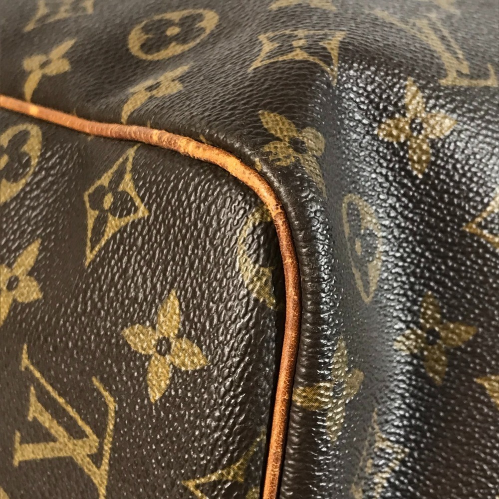 LOUIS VUITTON Brown Monogram Canvas Keepall 60 Boston Bag - Picture 8 of 16